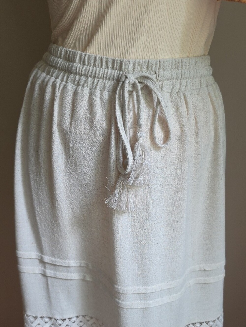 White Lace-Trim Linen Maxi Skirt - Picture 9 of 12